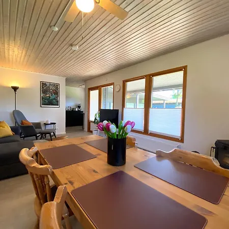 Schwedenhaus Mit Holzofen & Aussenkamin Auf 1400m2 * Tensbuttel-Rost