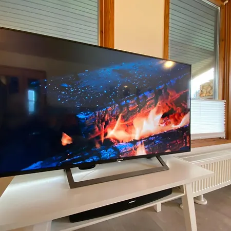 Landstudio - Schwedenhaus Mit Kamin Am Feldrand *