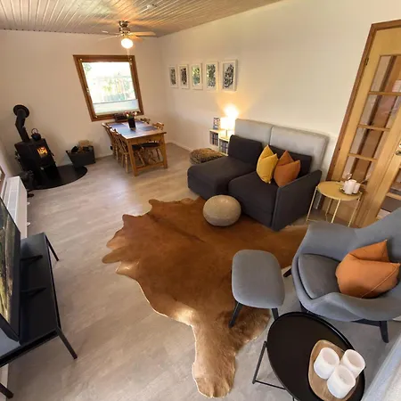 Prázdninový dům Landstudio - Schwedenhaus Mit Kamin Am Feldrand Tensbuttel-Rost