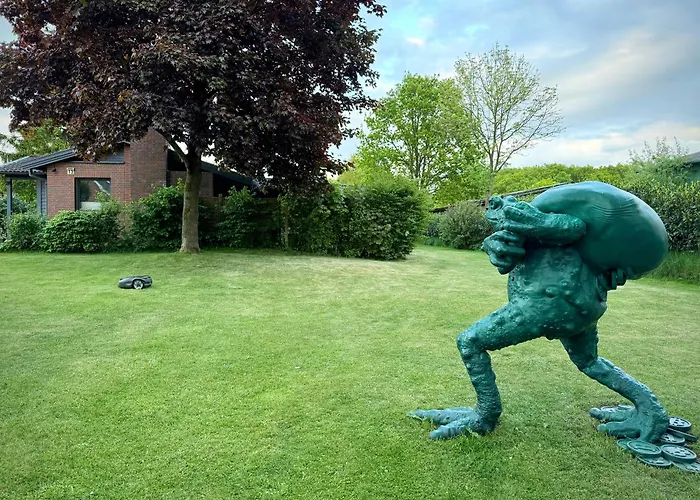 Schwedenhaus Mit Holzofen & Aussenkamin Auf 1400m2 * Tensbuttel-Rost